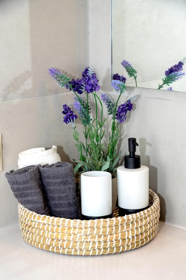 Aegean Crown Apartment Азолимнос Екстериор снимка